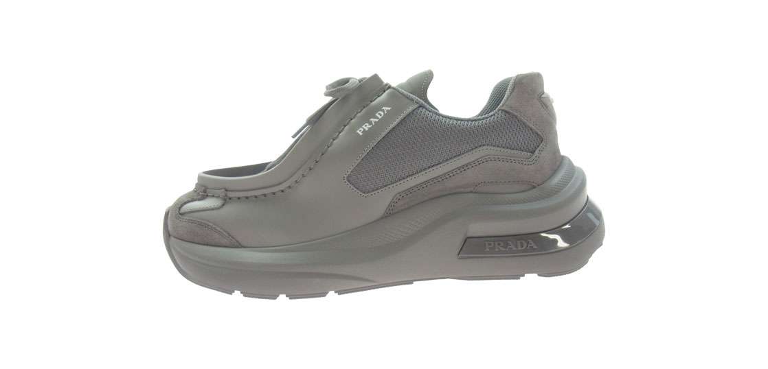 プラダ 23AW 2EG424 SYSTEM SNEAKER 買取実績