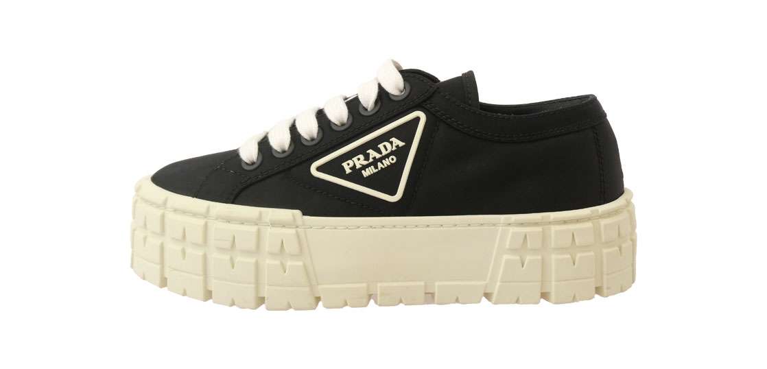 プラダ 260 Re-Nylon リナイロン ダブルホイール ナイロンギャバジン