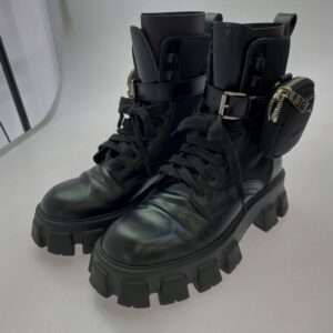 プラダ 2UE007 モノリス レース アップ ブーツ ナイロン レザー 買取実績