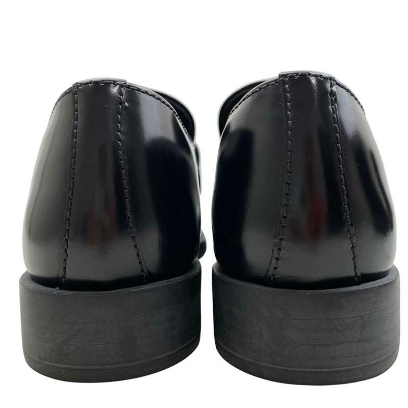 プラダ DNC725 レザー ローファー シューズ 買取実績 画像