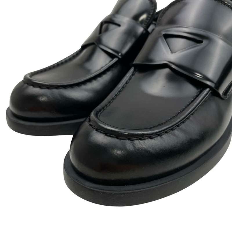 プラダ DNC725 レザー ローファー シューズ 買取実績 画像