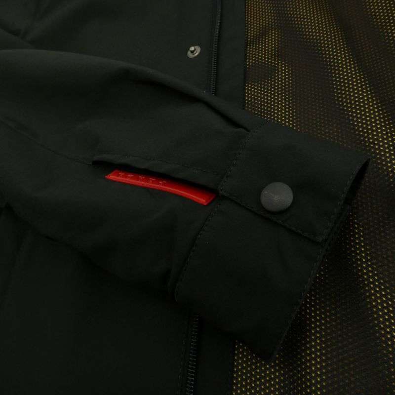 プラダ ナイロン ジャケット ジップ ブルゾン 買取実績 画像