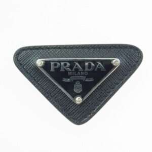 プラダ サフィアーノ レザー ブローチ 買取実績