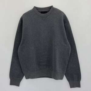 プラダ UJL988 トライアングル ロゴ クルーネック スウェット 買取実績