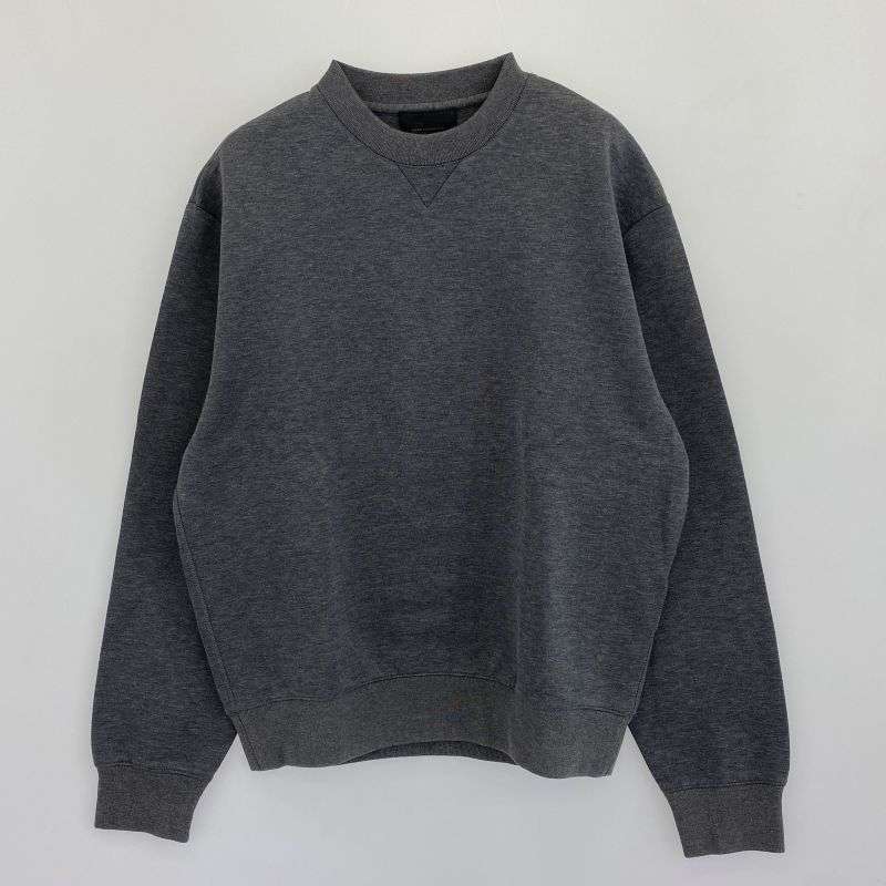 プラダ UJL988 トライアングル ロゴ クルーネック スウェット 買取実績 画像