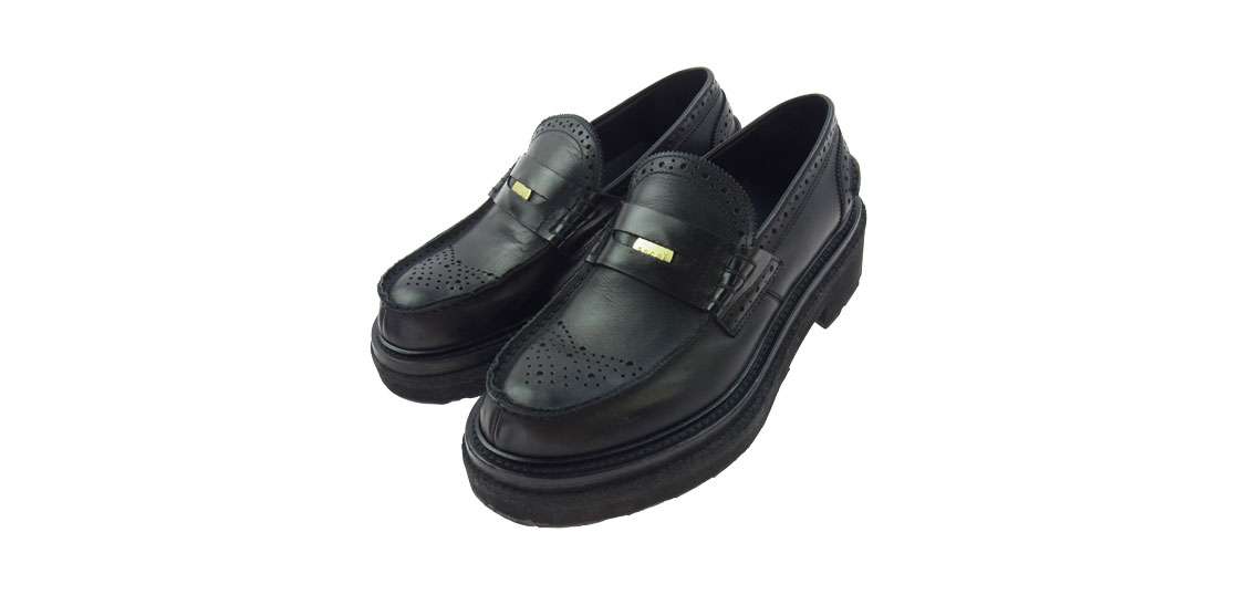 未使用品！sacai ローファー スリッポン ウイングチップ Vibram 黒 サカイ 25SS 78958 Wingtip Loafers 買取実績