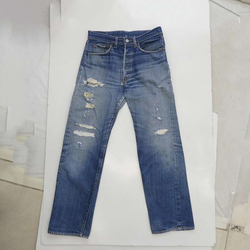 リーバイス 60s 501 BIG E Aタイプ Vステッチ ボタン裏刻印4 両面不均等V デニム パンツ 買取実績