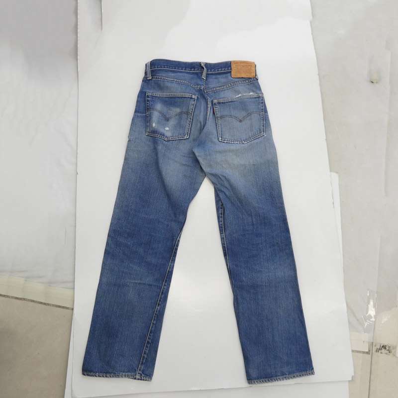 リーバイス 60s 501 BIG E Aタイプ Vステッチ ボタン裏刻印4 両面不均等V デニム パンツ 買取実績 画像