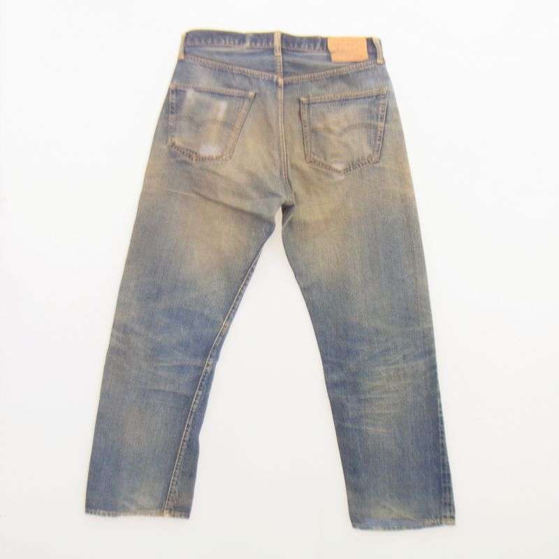 リーバイス ヴィンテージ BIG E 後期 70s 501 ボタンフライ ストレート セルビッチ デニムパンツ BIG E 平行ステッチ 不均等V ボタン裏刻印6 買取実績 画像
