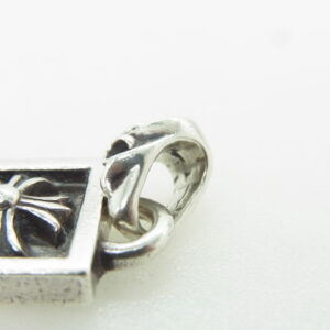 CHROME HEARTS クロムハーツ（原本無） FRAMED CH PLUS フレームド CH プラス チャーム ペンダントトップ シルバー系の買取実績画像4