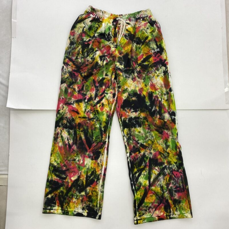 セリーヌ タイダイ ロゴ フレア ジョガー スウェットパンツ 買取実績・価格｜状態新品同様 SSを32,100円で宅配キット（東京都渋谷区・2025年8月）