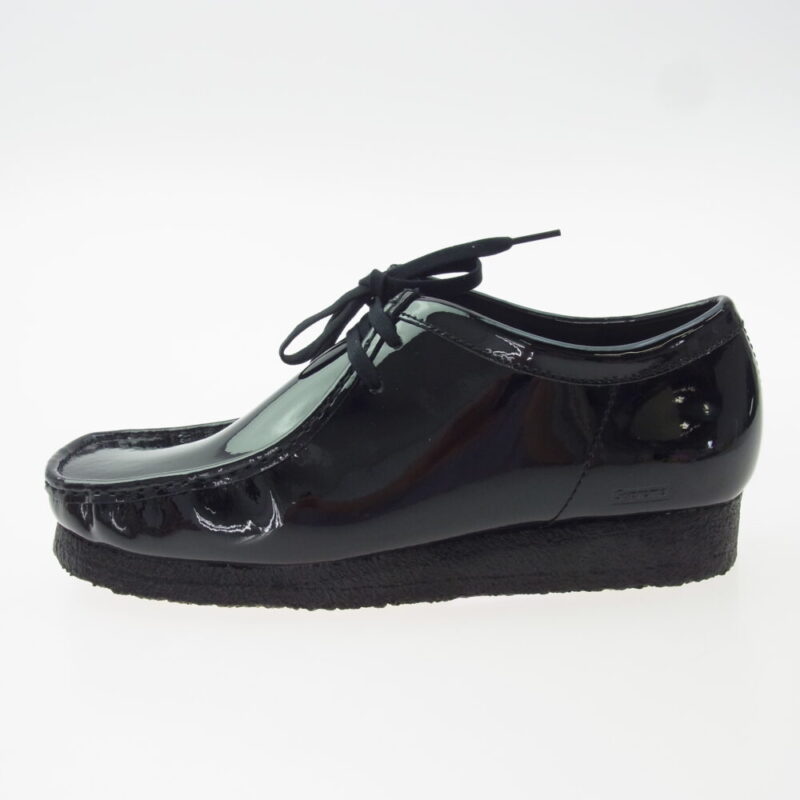 シュプリーム Clarks Originals Patent Leather Wallabee 買取実績・価格｜状態新品同様 SSを21,100円でLINE買取（青森県青森市・2025年8月）