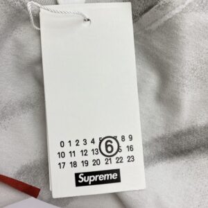 Supreme シュプリーム 24SS MM6 Maison Margiela エムエムシックス メゾンマルジェラ Box Logo Tee ボックスロゴ 半袖 Tシャツ ホワイト系 グレー系の買取実績画像3