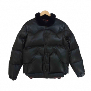 ロッキーマウンテン × ウノピュウノウグァーレトレ MRB337 ダウンジャケット 買取実績