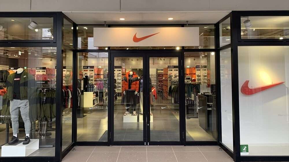 仙台 NIKE ショップ 外観画像