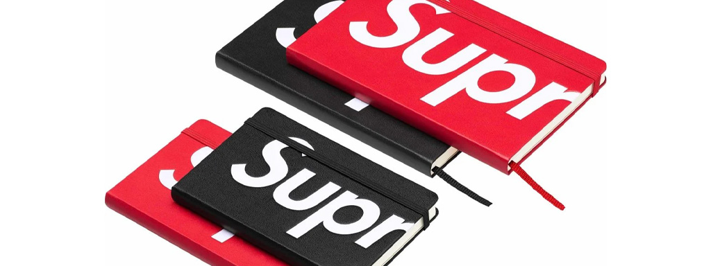 Supreme®/Moleskine® Notebooks（Red, Black）　画像