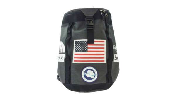 シュプリーム 17SS × THE NORTH FACE Trans Antarctica Expedition Big Haul Backpack 買取実績