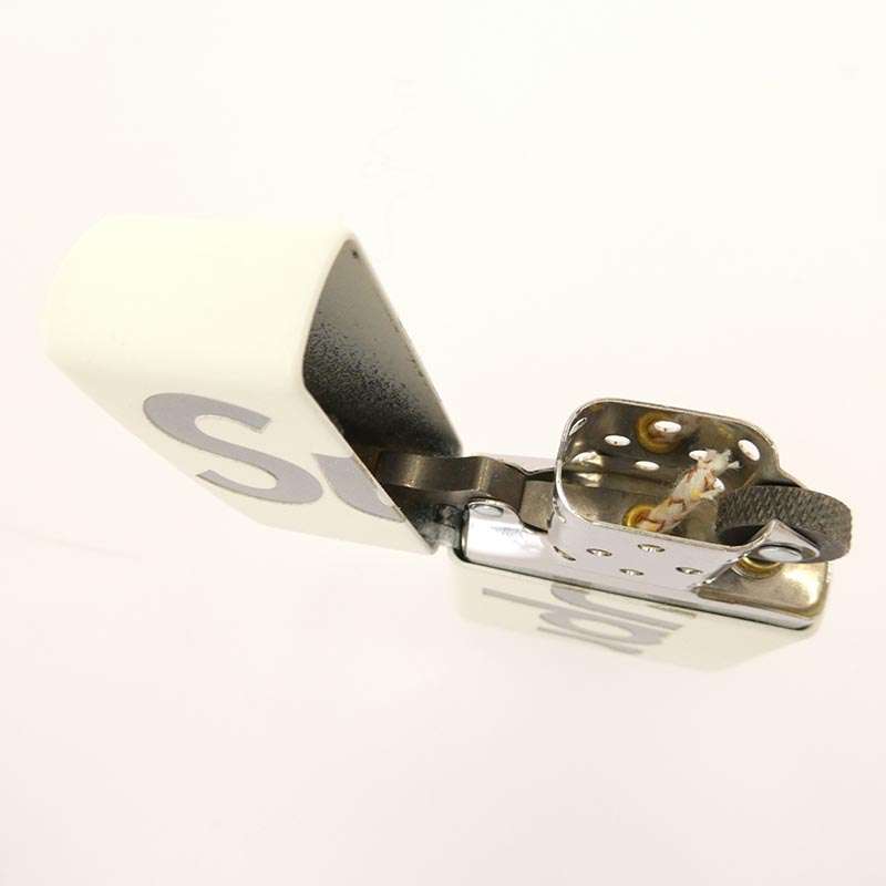 シュプリーム 20SS Glow-in-the-Dark Zippo グロー イン ザ ダーク ジッポ ライター 買取実績 画像