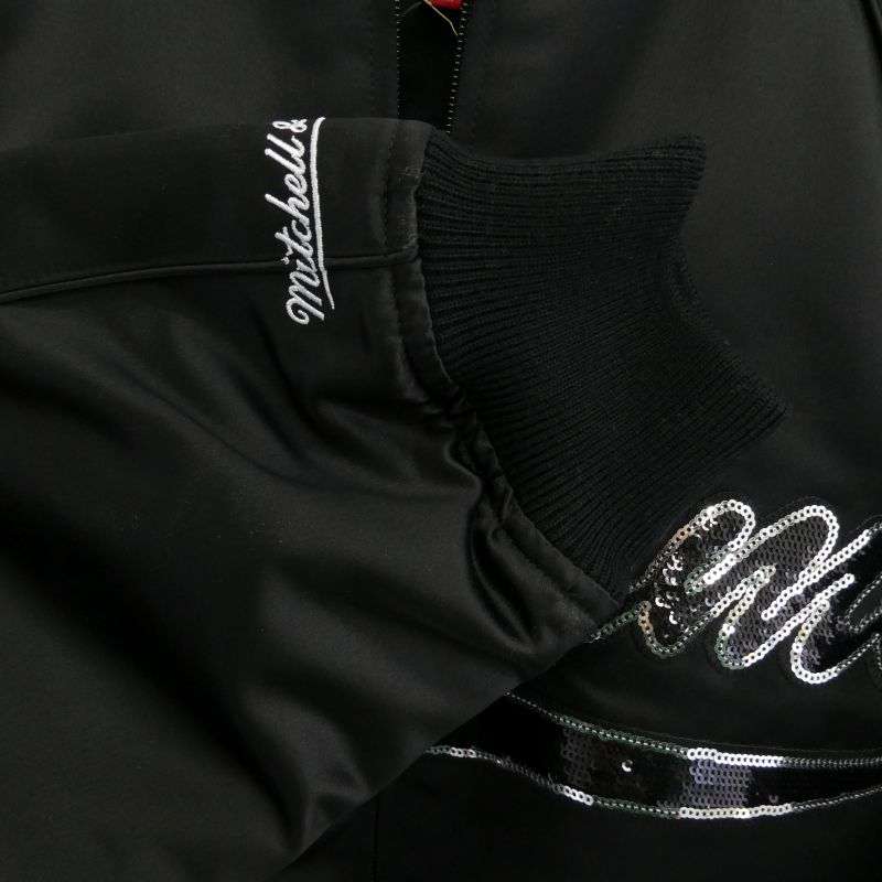 シュプリーム 21AW × Mitchell & Ness Sequin Logo Varsity Jacket ミッチェル & ネス シークイン ロゴ バーシティ ジャケット スパンコール ロゴ ナイロン スタジャン 買取実績 画像