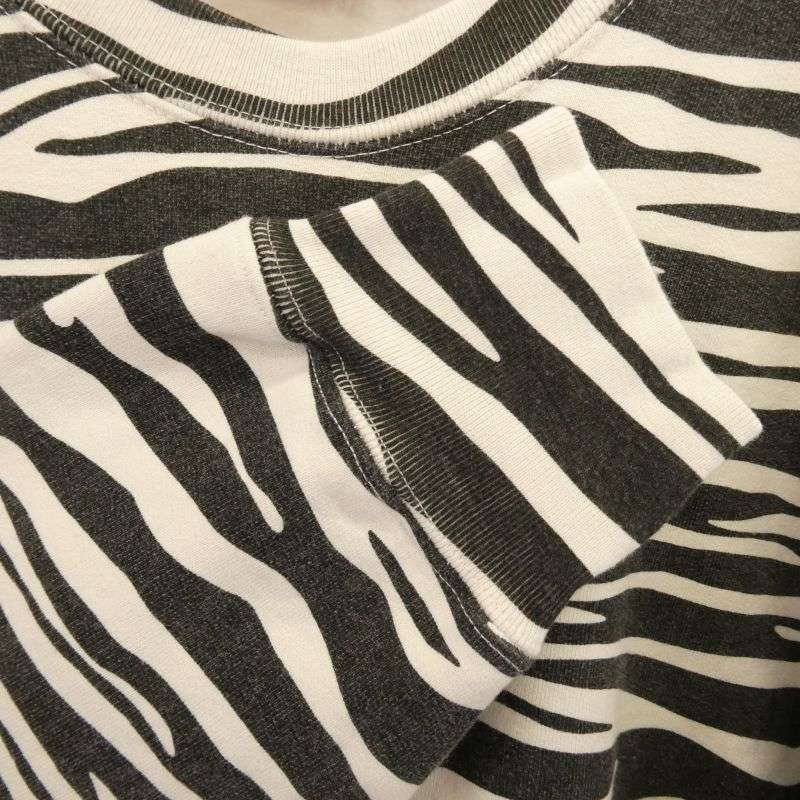 シュプリーム 22AW Box Logo Crewneck ボックスロゴ クルーネック スウェット 買取実績 画像