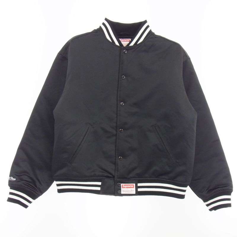 シュプリーム 24AW × Mitchell & Ness Back Logo Satin Varsity Jacket バックアーチ ロゴワッペン サテン バーシティジャケット ブルゾン 買取実績 画像