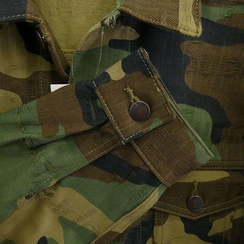 シュプリーム 25AW Jacquard Logos Denim Trucker Jacket ジャカードロゴ カモフラ デニム トラッカー ジャケット 買取実績 画像