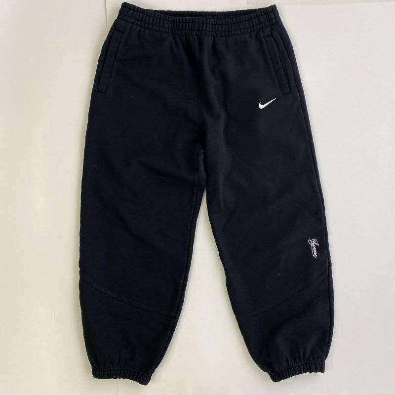 シュプリーム 25SS HF9630-010 Nike Sweatpant ナイキ スウェット パンツ 買取実績 画像