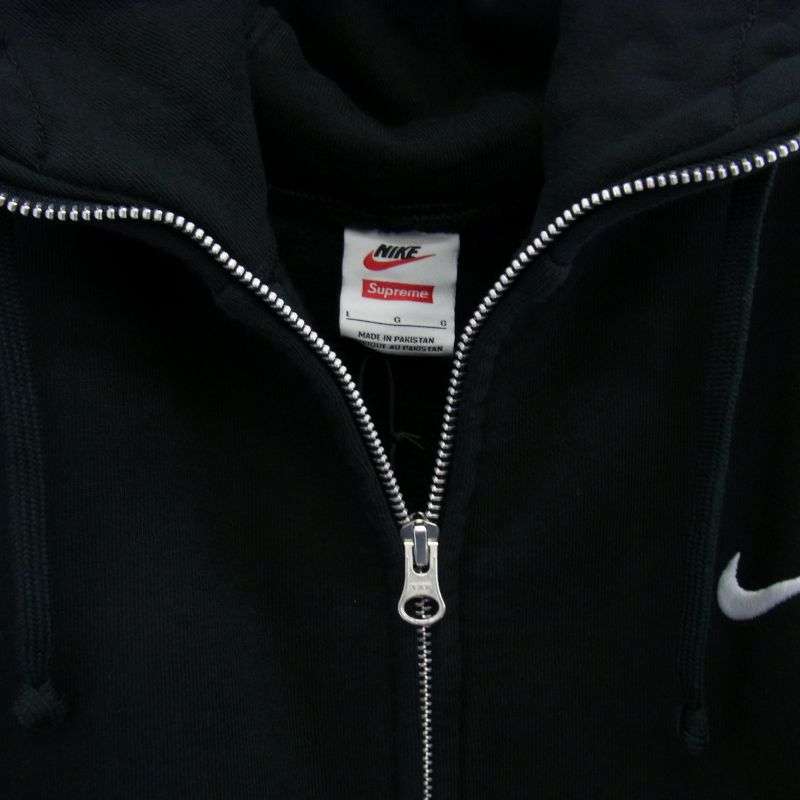 シュプリーム 25SS HF9633-010 × NIKE ナイキ Zip Up Hooded Sweatshirt フーデット スウェット シャツ ジップ アップ パーカー 買取実績 画像