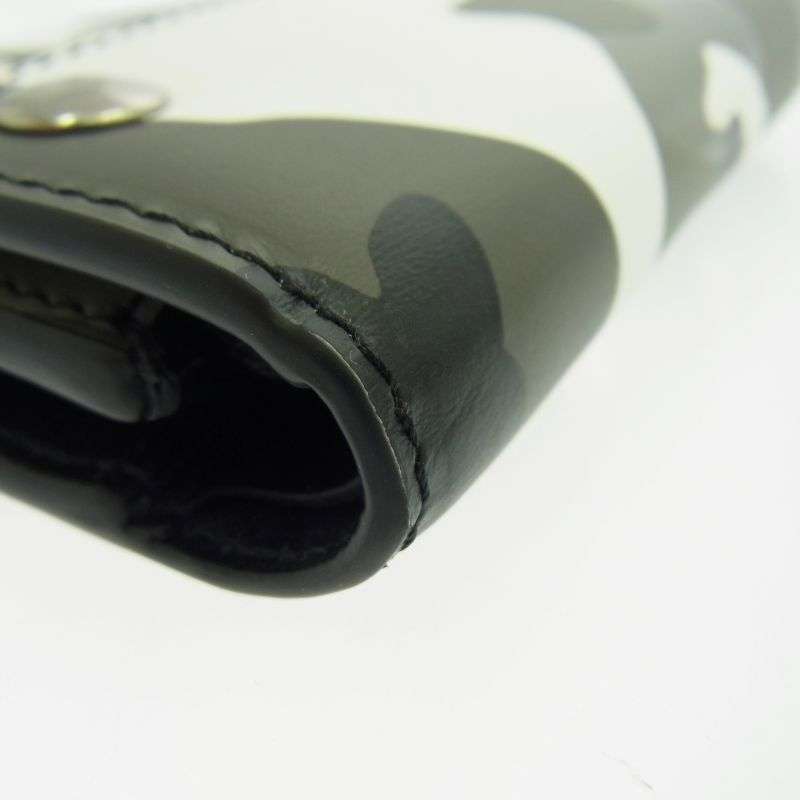 シュプリーム 25SS Leather Chain Wallet Snow Camo レザー チェーンウォレット スノーカモ 財布 買取実績 画像