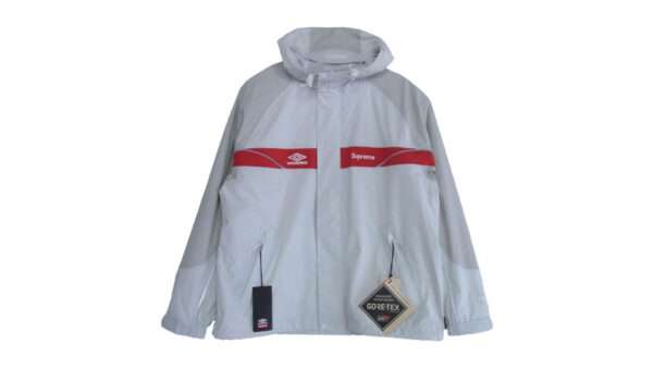 シュプリーム × UMBRO アンブロ 25SS GORE-TEX Hooded Jacket 買取実績
