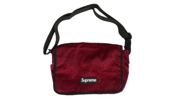 シュプリーム Velvet Small Messenger Bag 買取実績