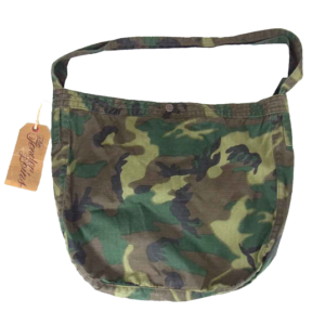 テンダーロイン 21SS ニュースペーパー ショルダー バッグ 買取実績