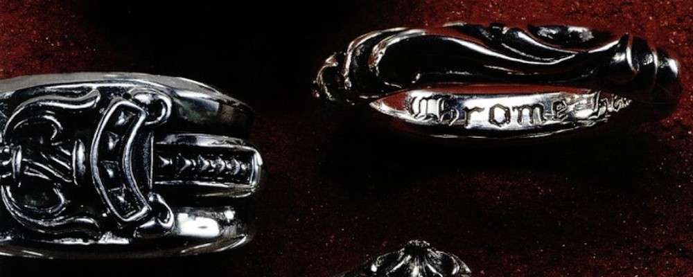 クロムハーツ　リングが並ぶ画像