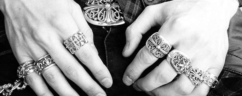 クロムハーツ　リングとベルト着用画像