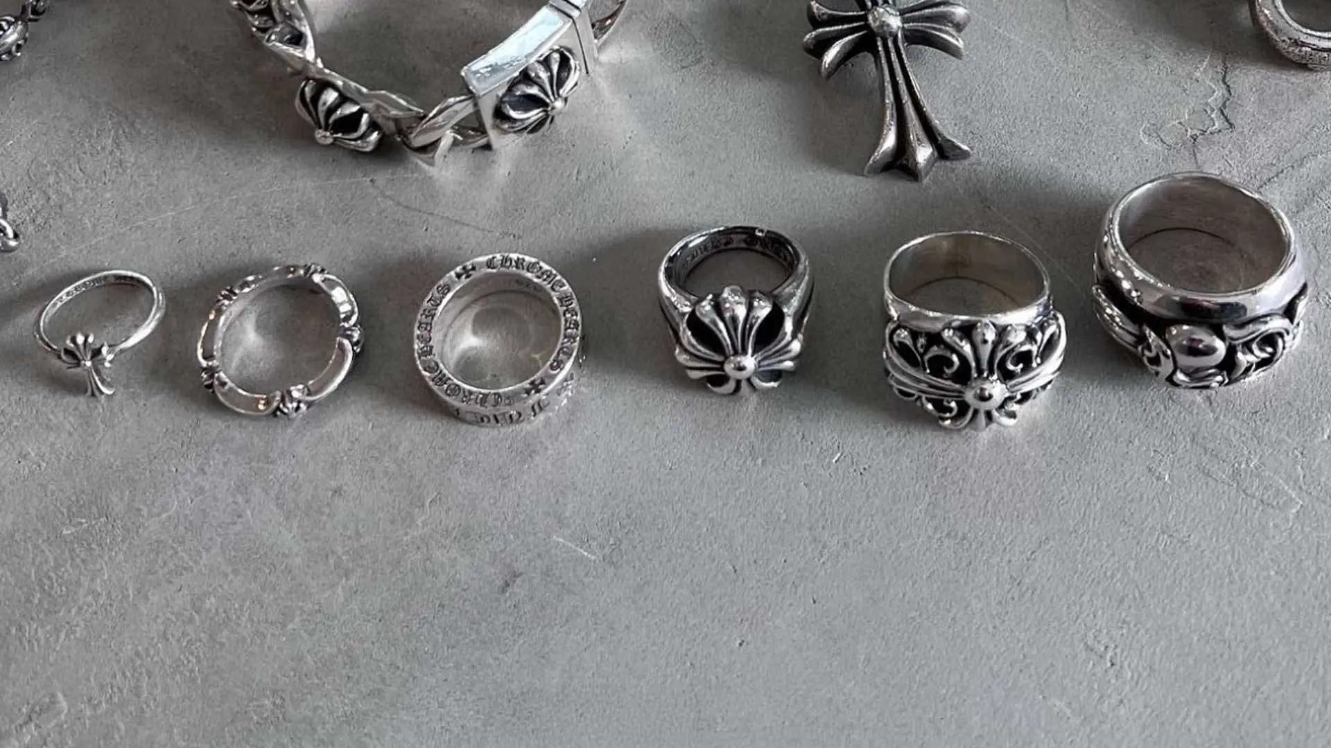 クロムハーツ　CHROME HEARTS リング　2点セット CHROME HEARTS（クロムハーツ） CHROME HEARTS DOUBLE FLORAL CROSS