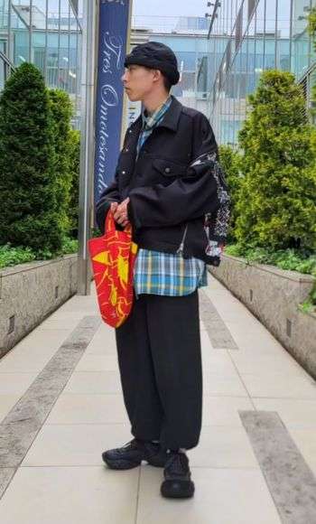 ファセッタズムブルゾンコーデ画像