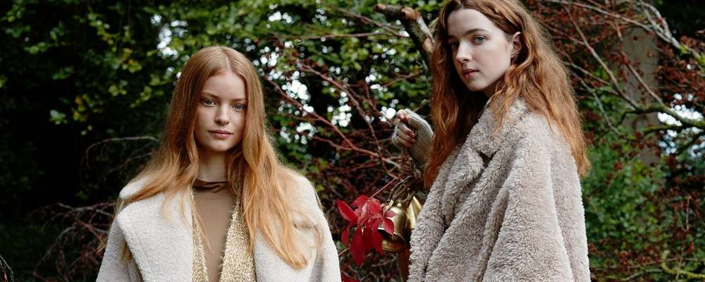 ヘルノ　コート着用画像