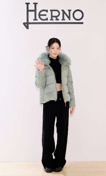@hernoコーディネート画像