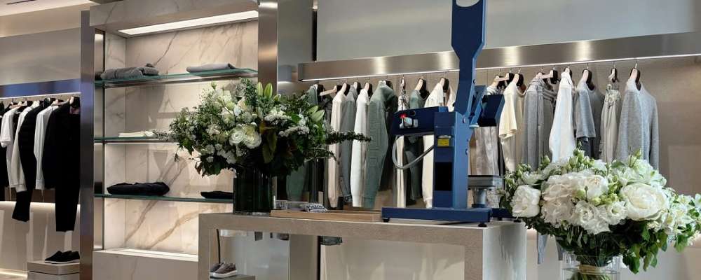 ヘルノ　パリ　内観画像