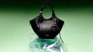 【7分で分かる】ロエベとは?スペイン王室御用達ブランドの歴史と魅力を徹底解説 アイキャッチ画像