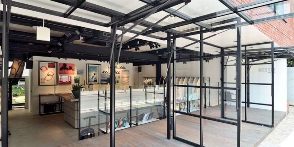 221 RESTIR(トゥートゥーワン リステア)店舗画像