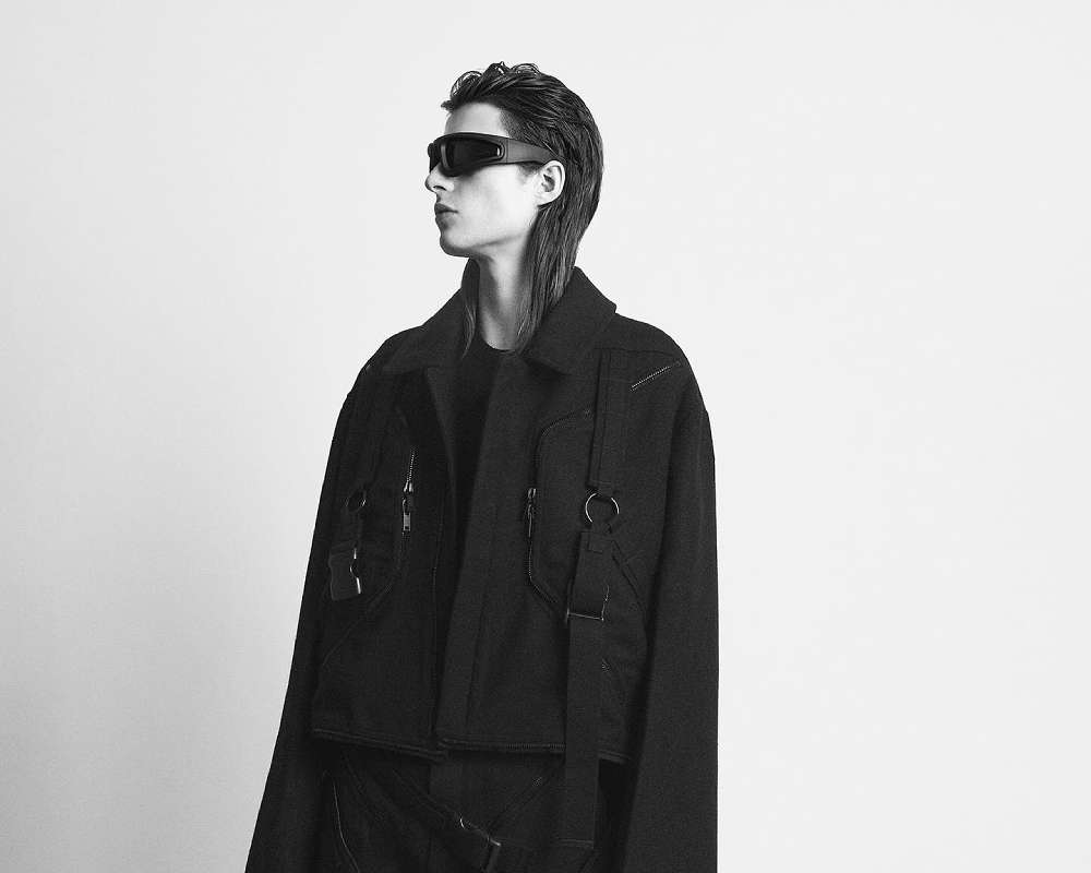 DAMIAN FW25ランウェイ画像