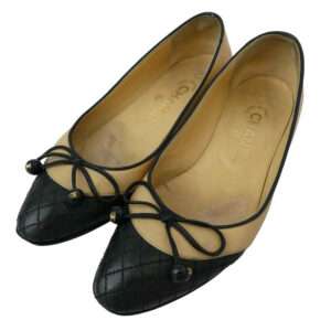 シャネル イタリア製 バイカラー ココマーク リボン バレエ フラット シューズ パンプス 買取実績