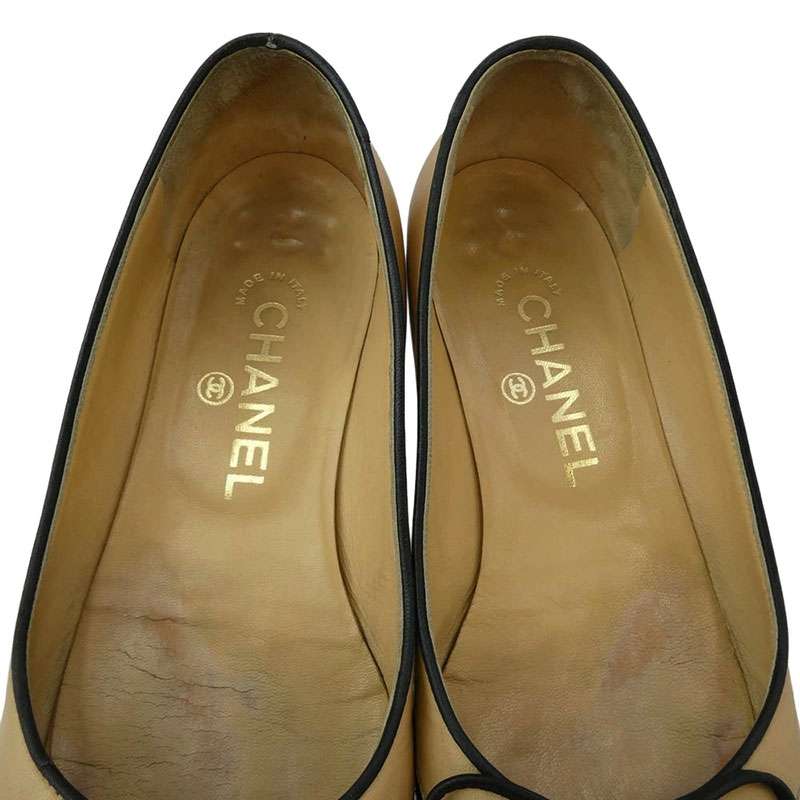 シャネル イタリア製 バイカラー ココマーク リボン バレエ フラット シューズ パンプス 買取実績 画像