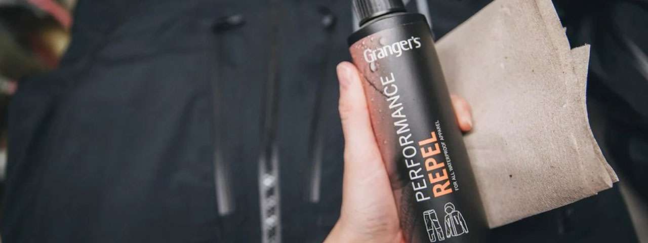 ゴアテックスについて　撥水剤を使うタイミングと方法　画像