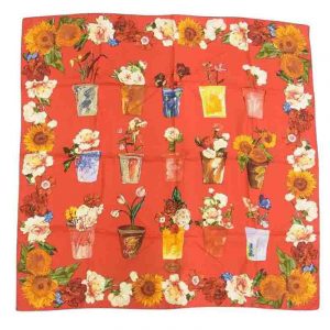 グッチ シルク100% 花柄 ひまわり 向日葵 鉢植え フラワー スカーフ 買取実績