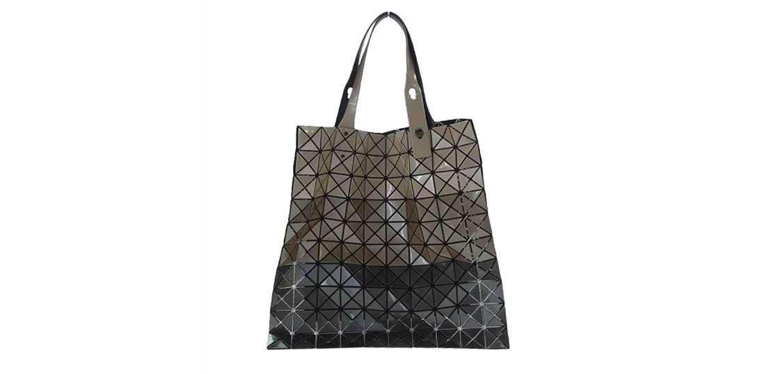 BAO BAO ISSEY MIYAKE トートバッグ Amazon | (バオバオ イッセイミヤケ) BAO BAO ISSEY MIYAKE