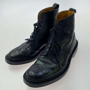 トリッカーズ 831732 外羽根 ウイングチップ カントリー レザー ブーツ 買取実績