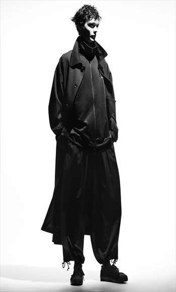 Y-3 KURO ワイスリークロ YohjiYamamoto ヨウジヤマモ Y-3 トラックジャケット 紹介画像
