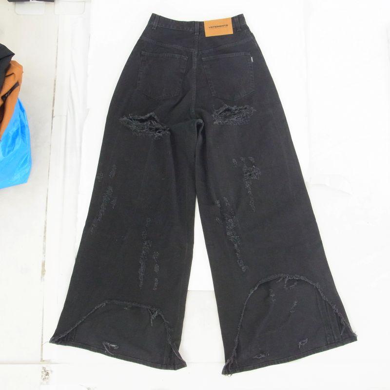 ヴェトモン UE54240B Destroyed Baggy Jeans デストロイ クラッシュ加工 オーバーサイズ バギー デニムパンツ 買取実績 画像